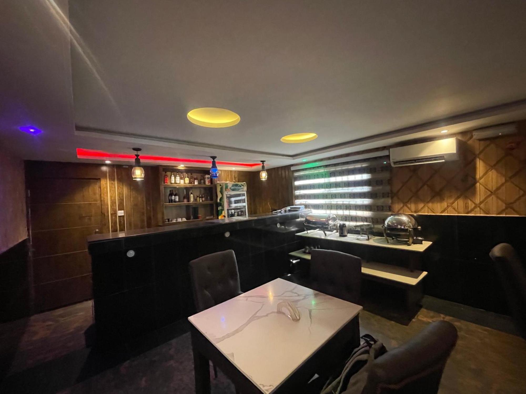 Presken Hotel @Villa Ikeja Dış mekan fotoğraf